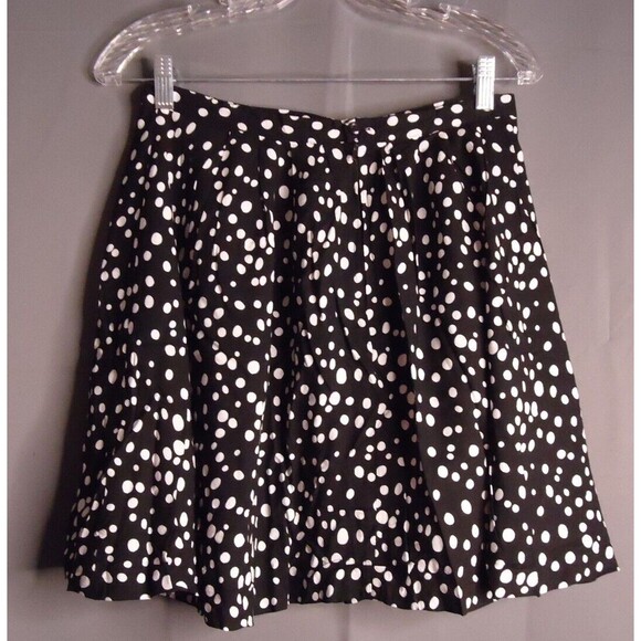 Forever 21 Essentials Black/White Polka Dot Pleated A Line Skirt Womens Size S/P - Picture 9 of 9